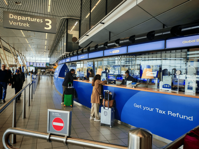 암스테르담 스키폴 공항 세관(Customs) 암스테르담 스키폴 공항 세관(Customs)